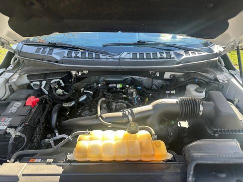 Used 2020 Ford F150 Lariat w/ Equipment Group 502A Luxury AWD/4WD image 24