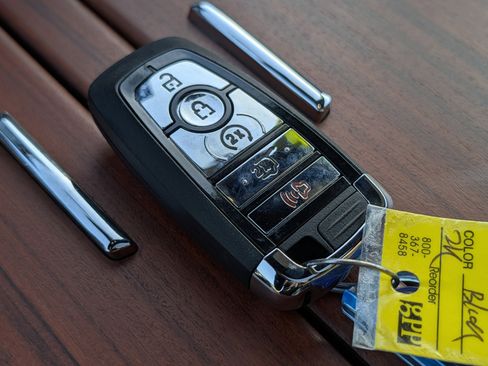 Used 2024 Lincoln Navigator L Reserve image 37