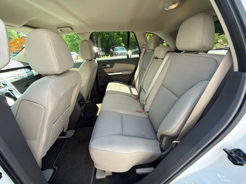 Used 2014 Ford Edge SEL AWD/4WD image 17