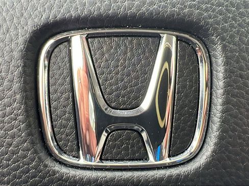 Used 2025 Honda HR-V LX image 30