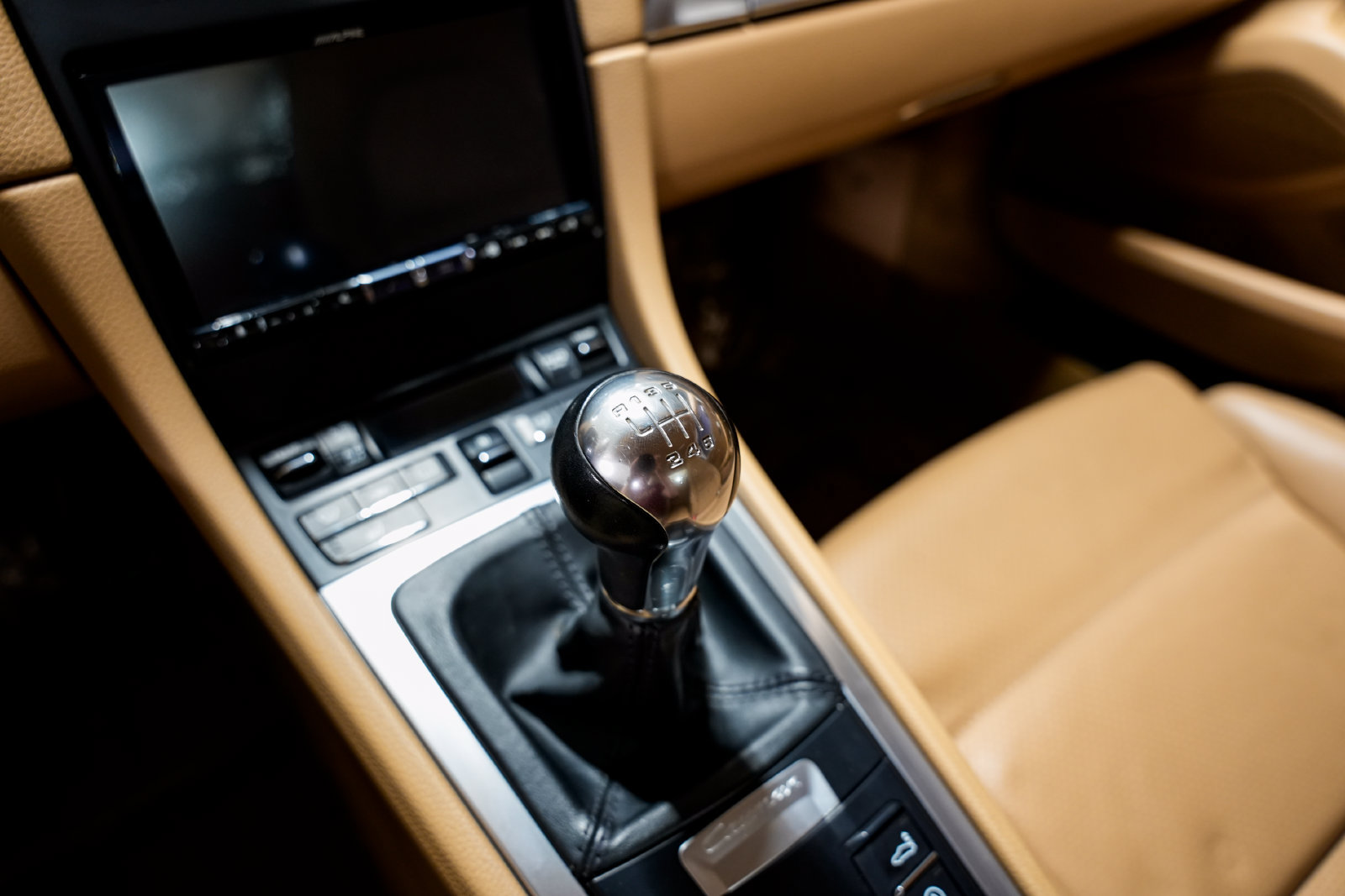 Used 2014 Porsche Cayman RWD image 13