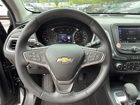 Used 2024 Chevrolet Equinox LT AWD/4WD image 26