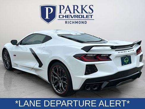Used 2023 Chevrolet Corvette Stingray Premium Cpe w/ Z51 Performance Package RWD image 5