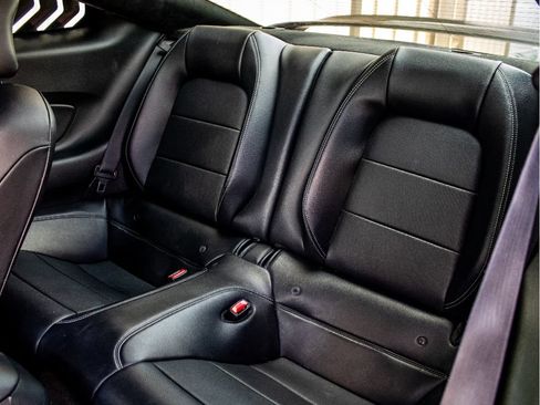 Used 2015 Ford Mustang GT Premium RWD image 19