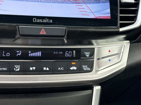 Used 2015 Honda Accord Hybrid Sedan image 26