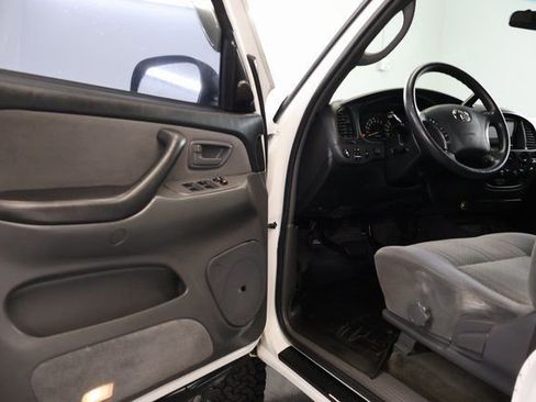 Used 2004 Toyota Tundra SR5 image 8