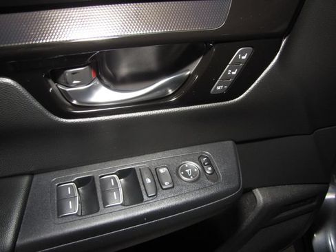 Certified 2025 Honda CR-V EX-L image 9