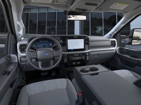 New 2026 Ford F250 XLT w/ XLT Premium Package image 9