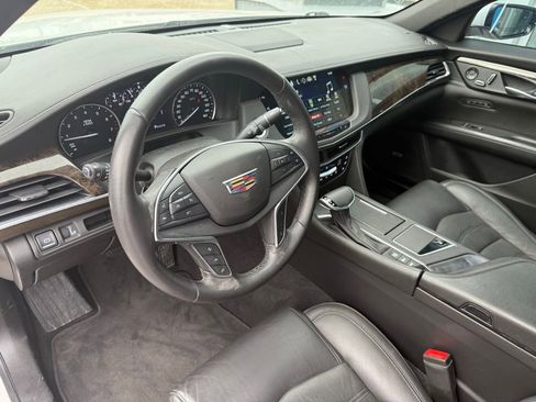 Used 2017 Cadillac CT6 Luxury image 9