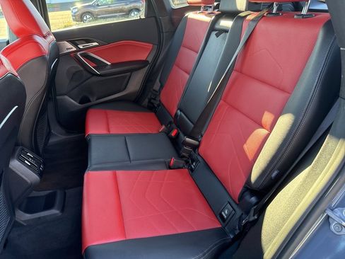 Used 2023 BMW X1 xDrive28i w/ Premium Package image 17