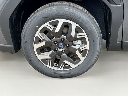 New 2026 Subaru Forester Premium AWD/4WD image 40