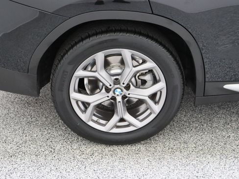 Used 2024 BMW X3 sDrive30i w/ Premium Package image 6