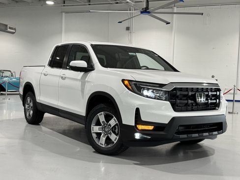 New 2026 Honda Ridgeline RTL image 2