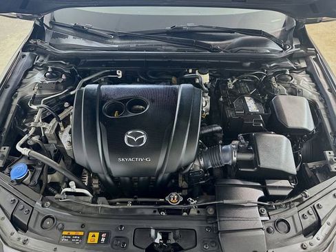 Used 2020 MAZDA MAZDA3 Preferred image 32