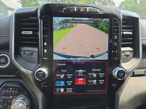 Used 2020 RAM 1500 Laramie w/ Sport Appearance Package image 18