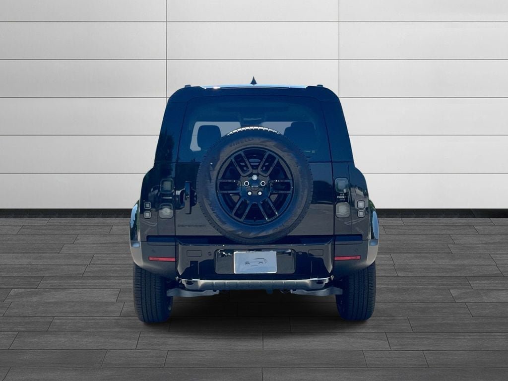 New 2026 Land Rover Defender 110 S AWD/4WD image 4