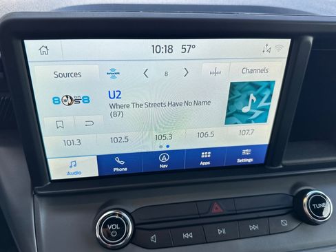 Certified 2024 Ford Maverick Lariat w/ Black Appearance Package image 20