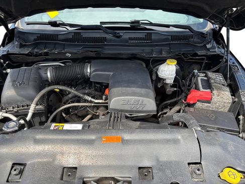 Used 2019 RAM 1500 Express AWD/4WD image 20