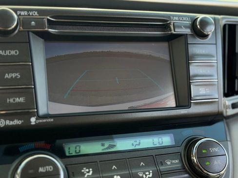 Used 2015 Toyota RAV4 XLE AWD/4WD image 18