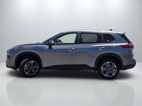 Used 2025 Nissan Rogue SV FWD image 7