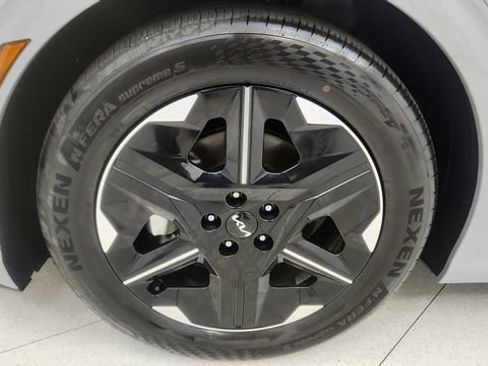 Used 2025 Kia EV6 GT-Line RWD image 91