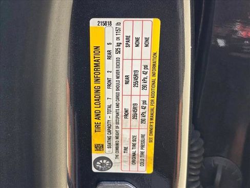 Used 2025 Tesla Model Y Long Range AWD/4WD image 14