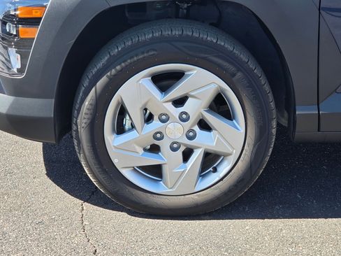 New 2026 Hyundai Kona SE image 7