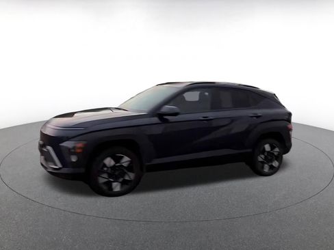 Used 2025 Hyundai Kona SEL image 8