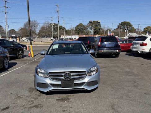 Used 2017 Mercedes-Benz C 300 Sedan image 2