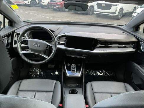 Used 2023 Audi Q4 e-tron Premium Plus w/ Premium Plus RWD image 17
