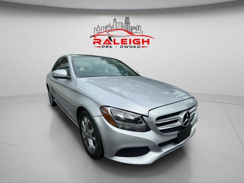 Used 2016 Mercedes-Benz C 300 4MATIC Sedan image 9