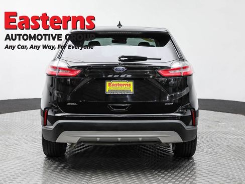 Used 2023 Ford Edge SEL image 6