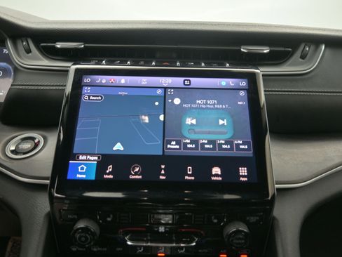 Used 2021 Jeep Grand Cherokee L Limited image 14