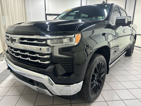 Certified 2023 Chevrolet Silverado 1500 LTZ w/ Technology Package image 15