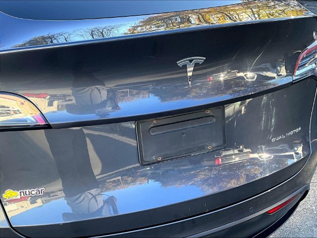 Used 2022 Tesla Model Y Long Range AWD/4WD image 8