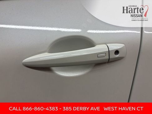 Certified 2023 Nissan Rogue SV image 42