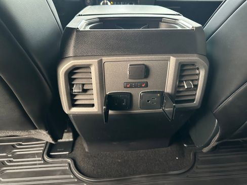 Used 2019 Ford F150 Raptor w/ Equipment Group 802A Luxury image 28