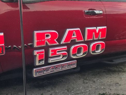 Used 2020 RAM 1500 Tradesman w/ Chrome Plus Package RWD image 4