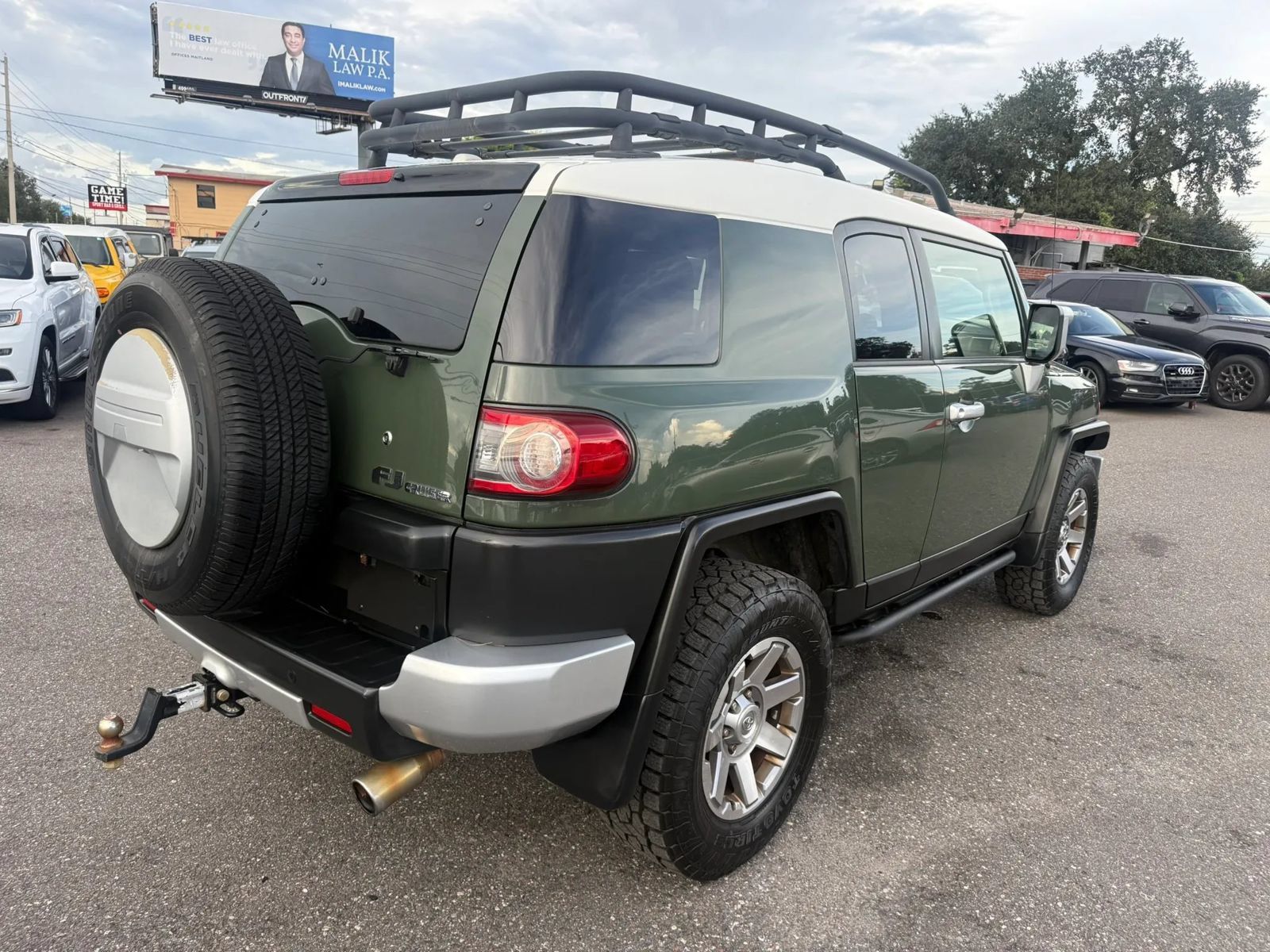 Used 2014 Toyota FJ Cruiser 4WD w/ Upgrade Package image 5