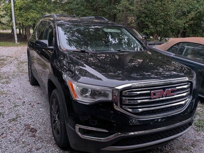 Used 2017 GMC Acadia SLT