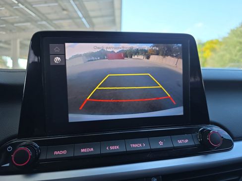 Certified 2023 Kia Forte LXS image 14