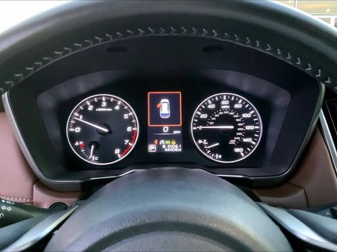 Used 2022 Subaru Outback Touring w/ Popular Package #2 image 26