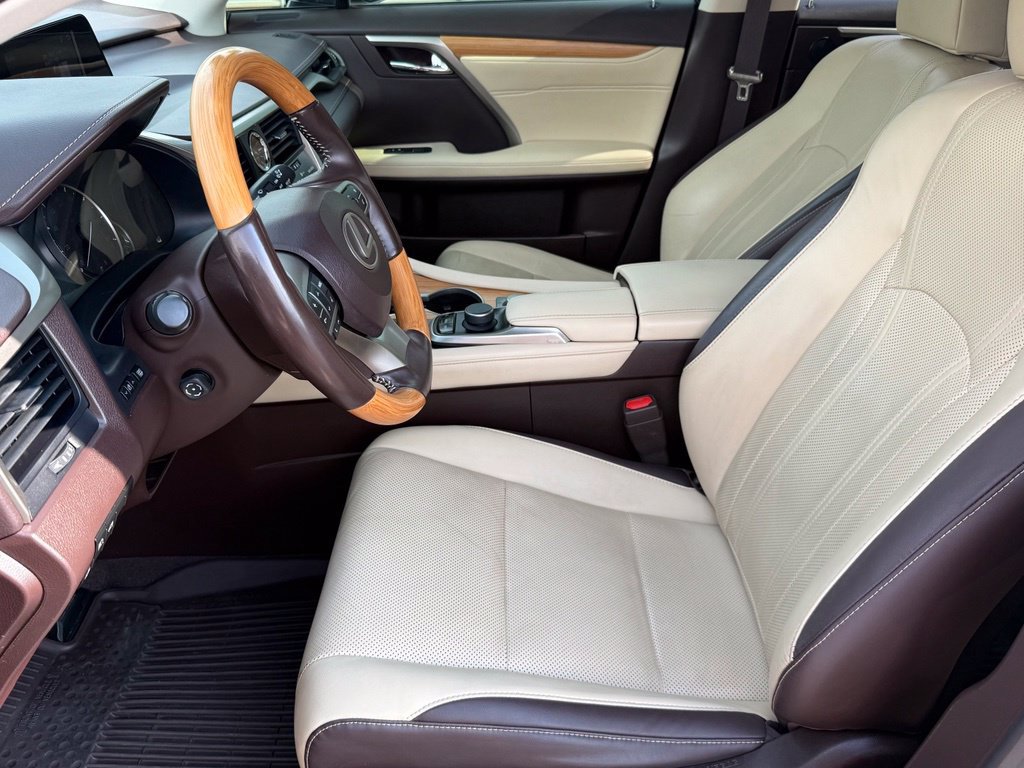 Used 2018 Lexus RX 350L FWD w/ Premium Package image 14