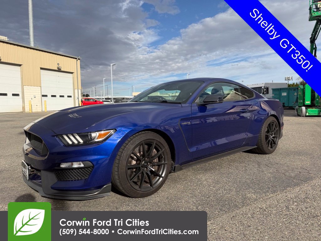 Used 2016 Ford Mustang Shelby GT350 w/ Technology Package RWD image 4