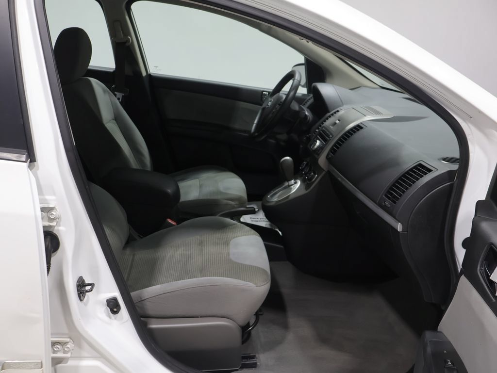 Used 2012 Nissan Sentra 2.0 S w/ Convenience Pkg FWD image 12