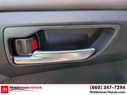 Certified 2024 Toyota Highlander XLE AWD/4WD image 10
