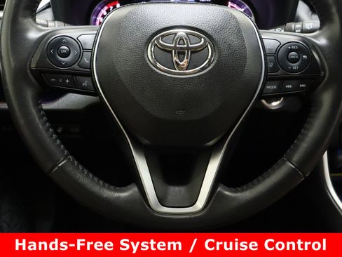 Used 2020 Toyota RAV4 Limited image 26