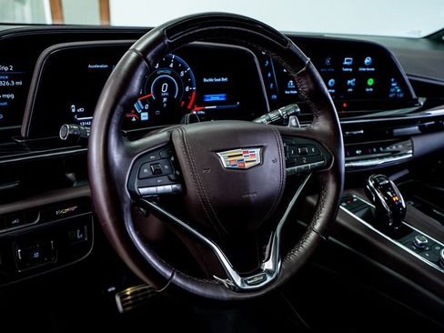 Used 2023 Cadillac Escalade V w/ LPO, ONYX Package image 40