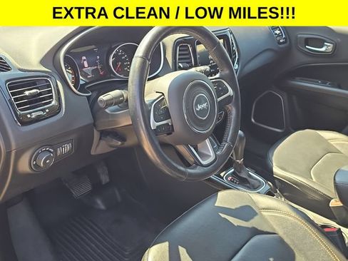 Used 2020 Jeep Compass Limited AWD/4WD image 9