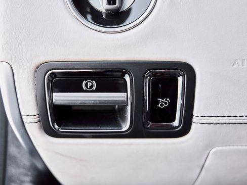 Used 2012 Mercedes-Benz SLS AMG Coupe image 52